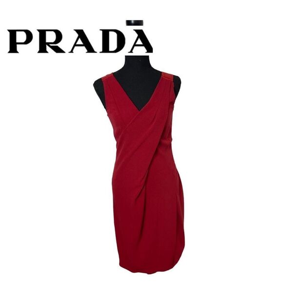#700  PRADA The Little Red Dress - Picture 1 of 12